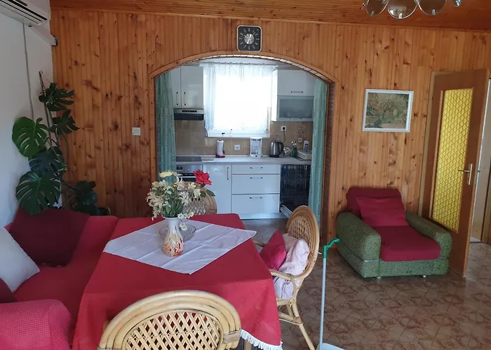 & Zlatica Hvar Διαμέρισμα *